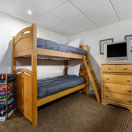 Aparthotel Boyne Mountain Getaway, Unit B Boyne Falls Exterior foto