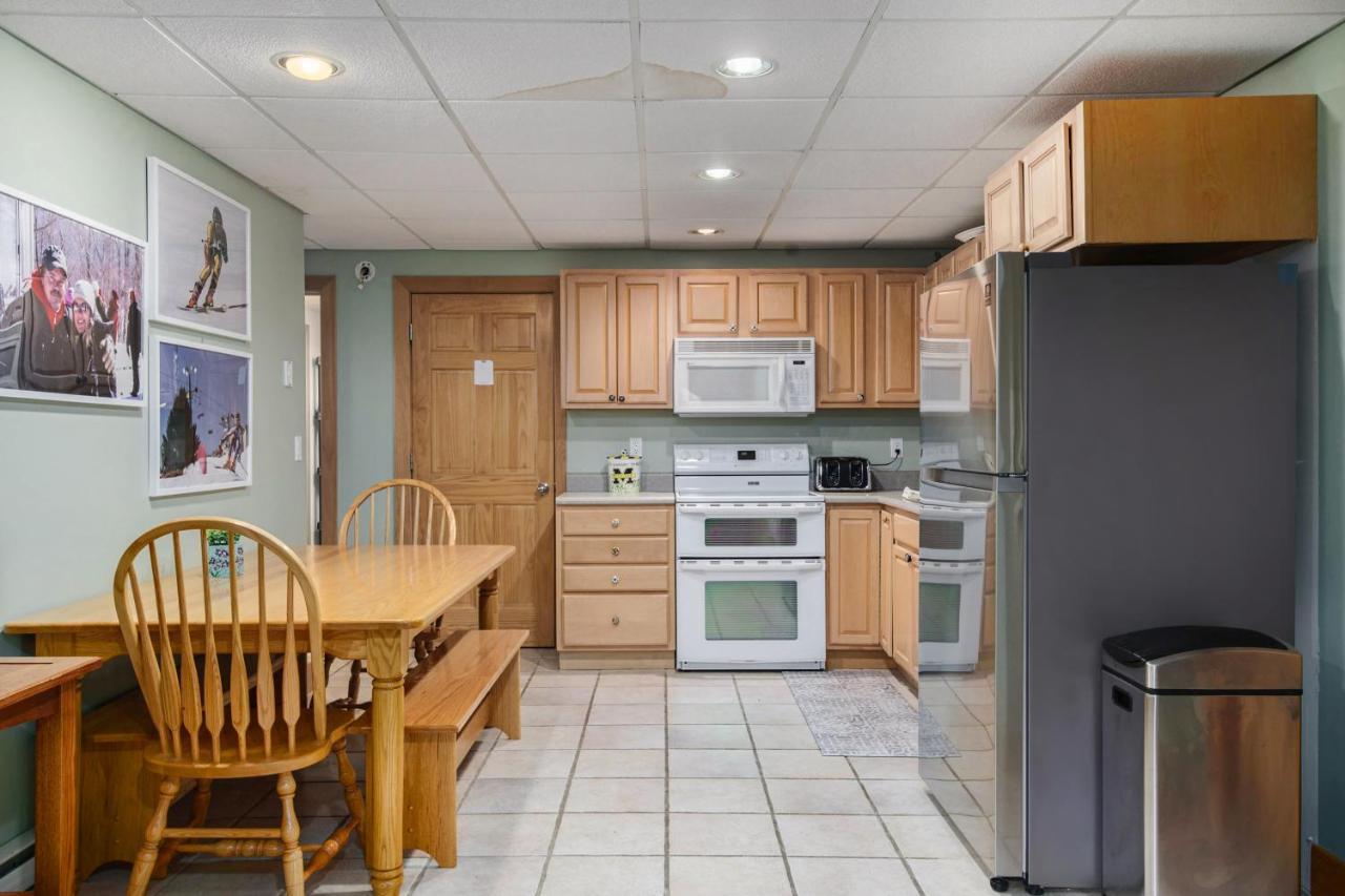 Aparthotel Boyne Mountain Getaway, Unit B Boyne Falls Exterior foto